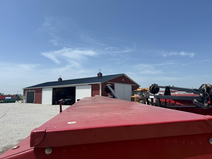 case-ih-5500-image-19
