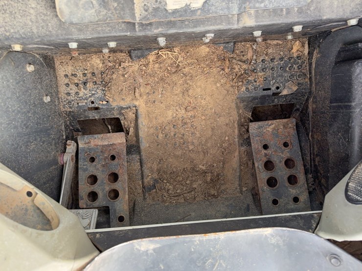 bobcat-t550-image-41
