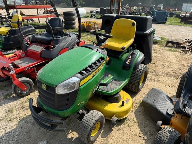 john-deere-d130-image-2