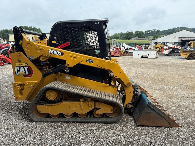 2022-caterpillar-259d3-image-9