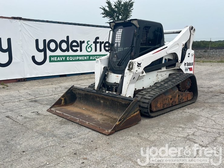 2016-bobcat-t870-image-2