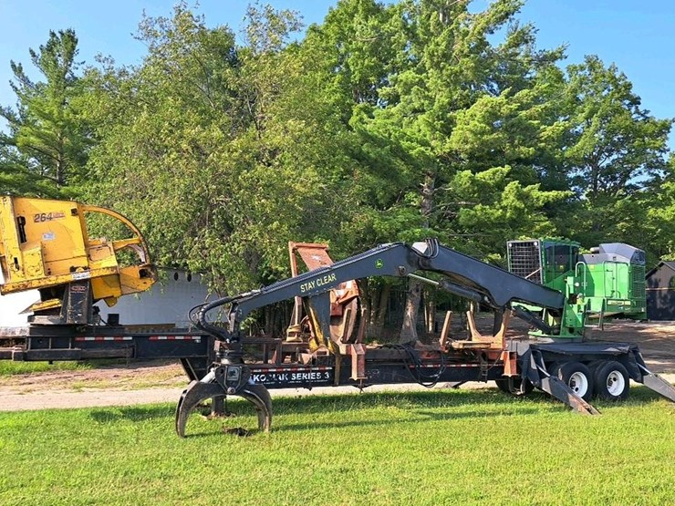 2016-deere-437e-image-1