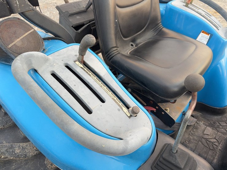 new-holland-7308-image-46