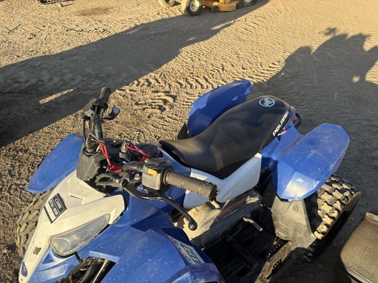 2012-polaris-quad-image-8