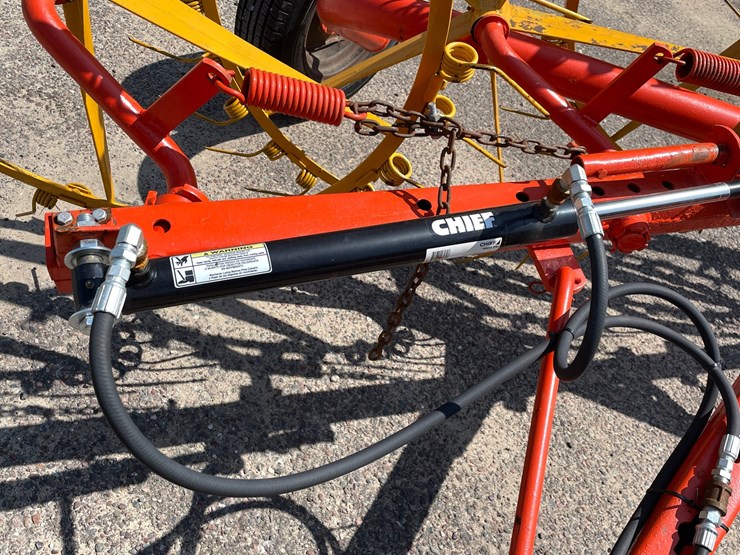 #2103-•-5-wheel-rake-image-7