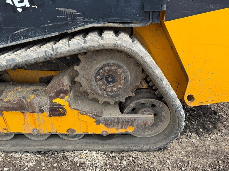 2013-jcb-190t-image-18
