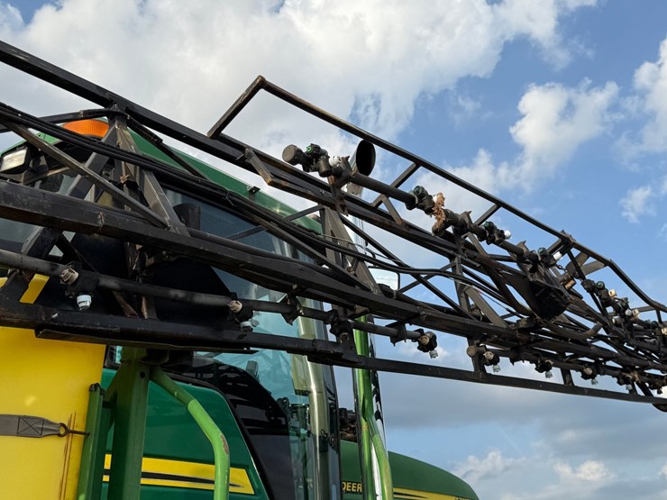 2002-john-deere-4710-image-89