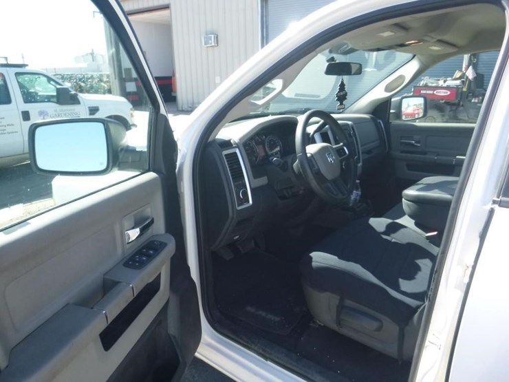 2009-dodge-1500-image-5