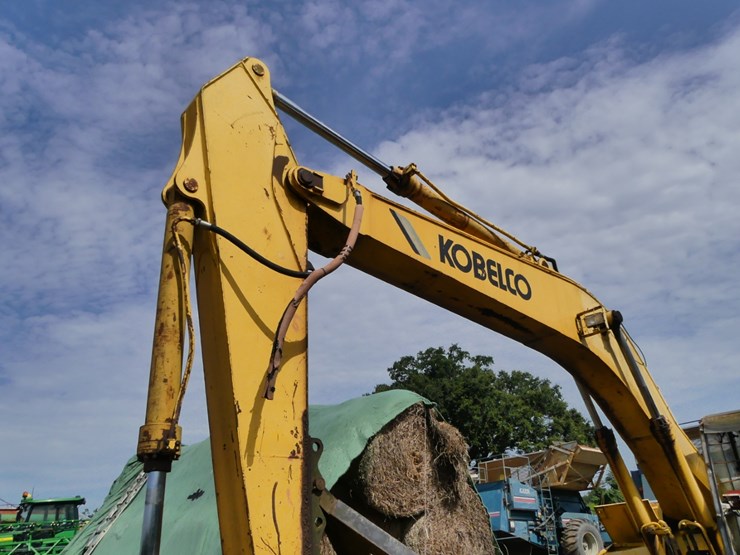 kobelco-sk220-lc-image-2