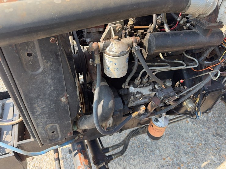 2004-tractor-king-200-image-73
