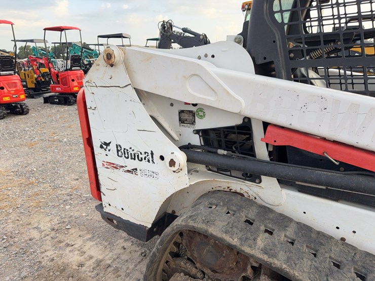 bobcat-t550-image-22