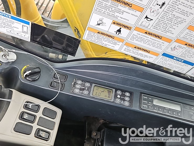 2017-kobelco-sk170-lc-image-38