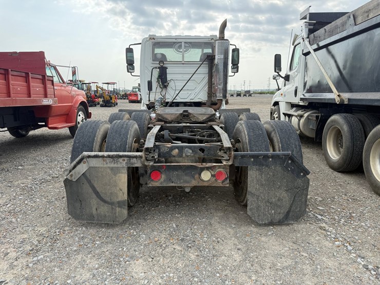 2012-international-transtar-8600-image-5