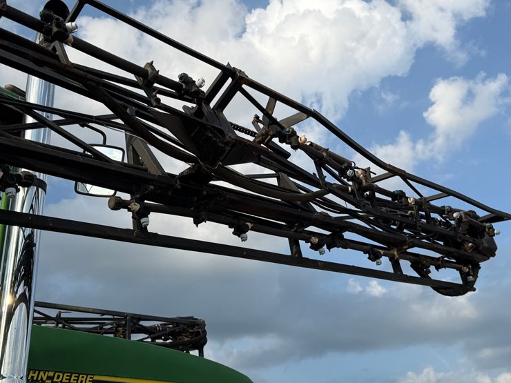 2002-john-deere-4710-image-92