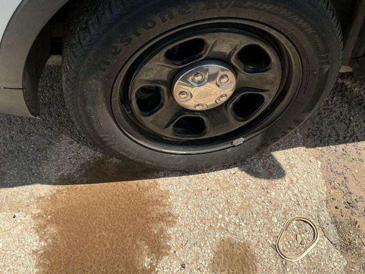 2018-ford-explorer-image-12