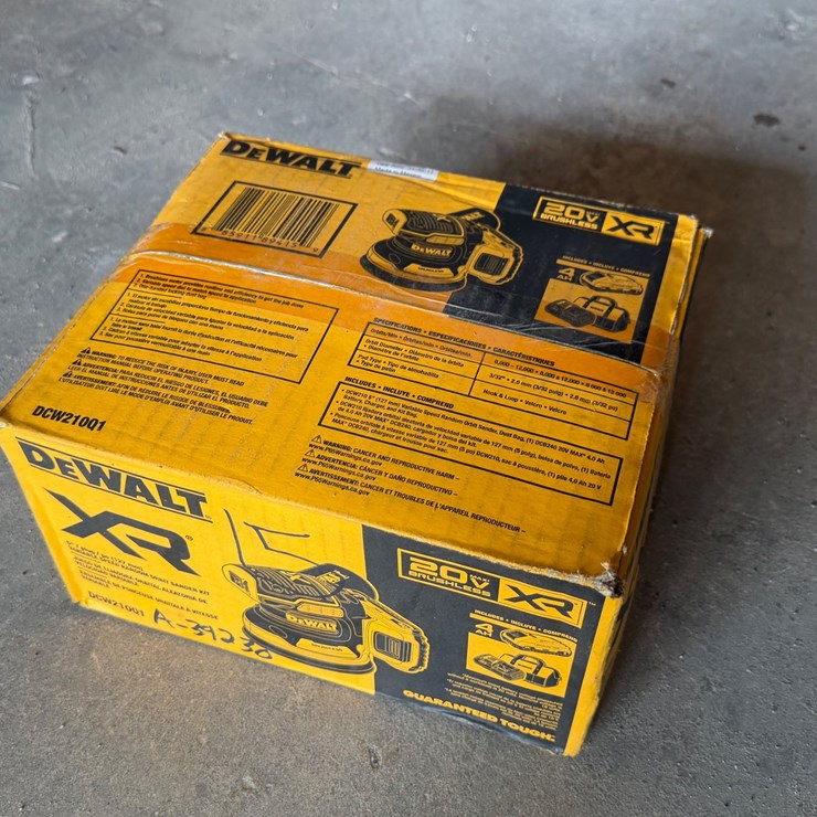 #15 • DEWALT XR SANDER BATTERY AND CHARGER