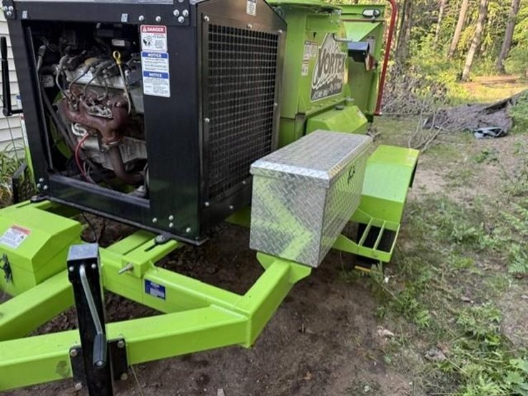 #159-•-2024-dyna-products-v12-31-towable-brush-chipper-image-10