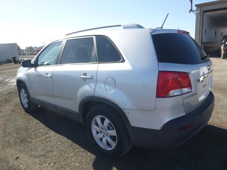 2012-kia-sorento-image-4
