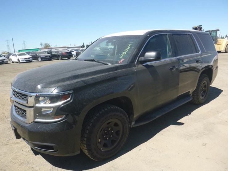 2016-chevrolet-tahoe-image-1