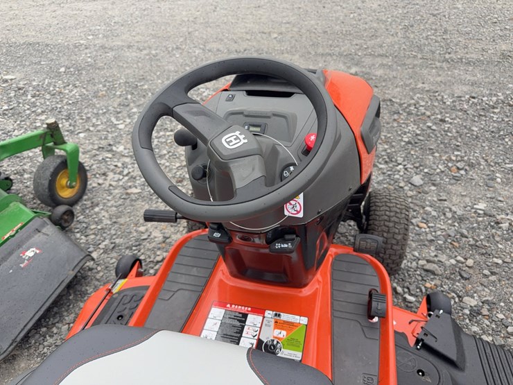 #5393-•-husqvarna-ts154x-riding-mower-020724a003624-inv#5393-image-33
