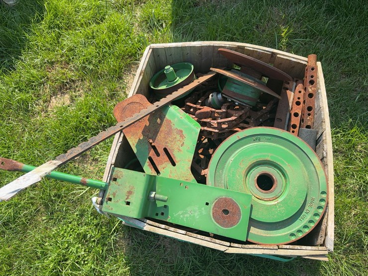crate-of-combine-parts-image-1