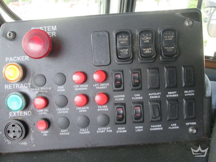 2016-mack-mru613-image-13