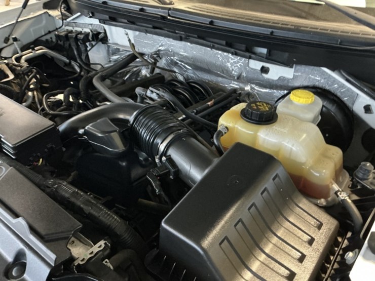 2014-ford-f150-image-11