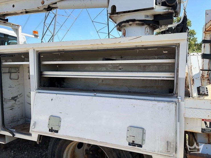 2012-international-durastar-4300-image-18