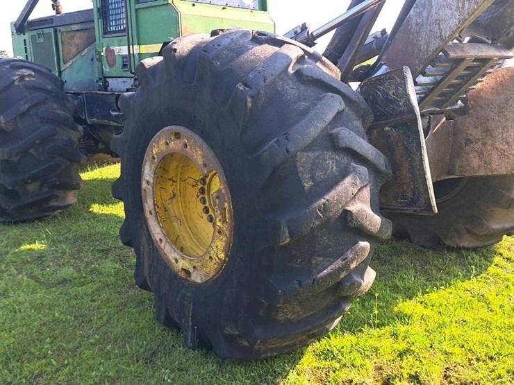 2008-deere-748h-image-35