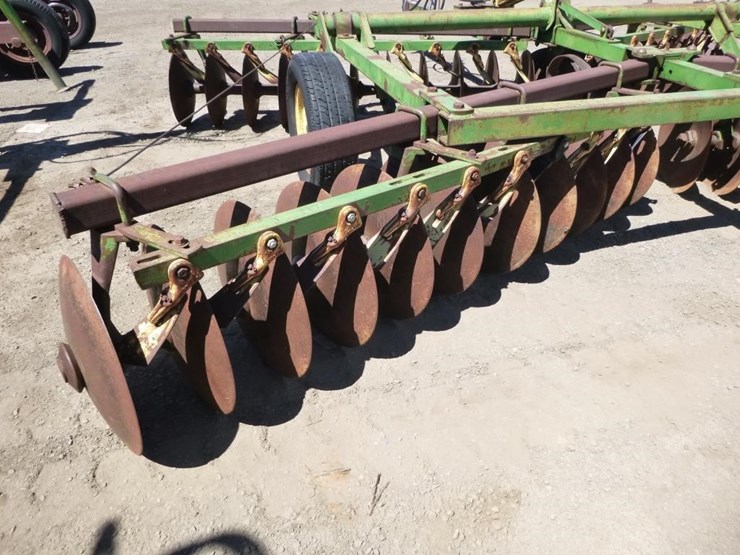 john-deere-15-image-12
