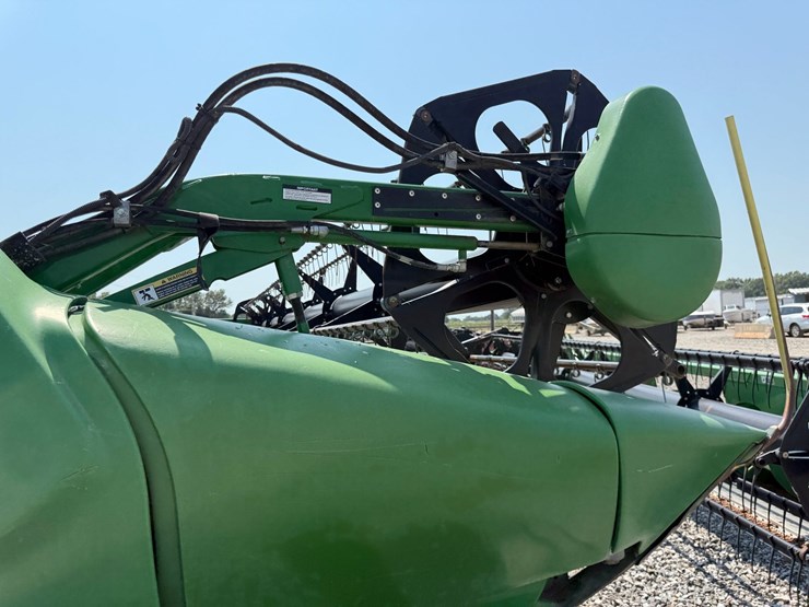 john-deere-630d-image-7