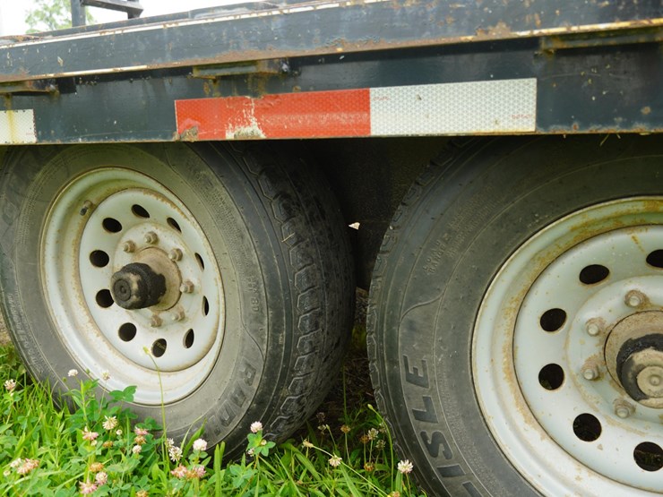 #136-•-2013-appalachian-49290-24'-trailer-image-25