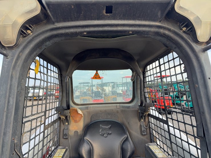 bobcat-t550-image-38