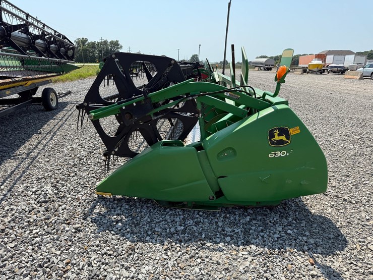 john-deere-630f-image-3