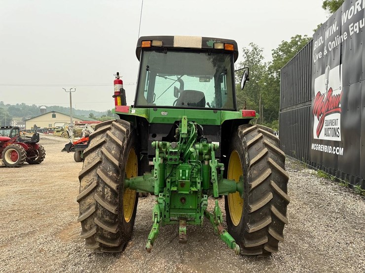 john-deere-7210-image-3