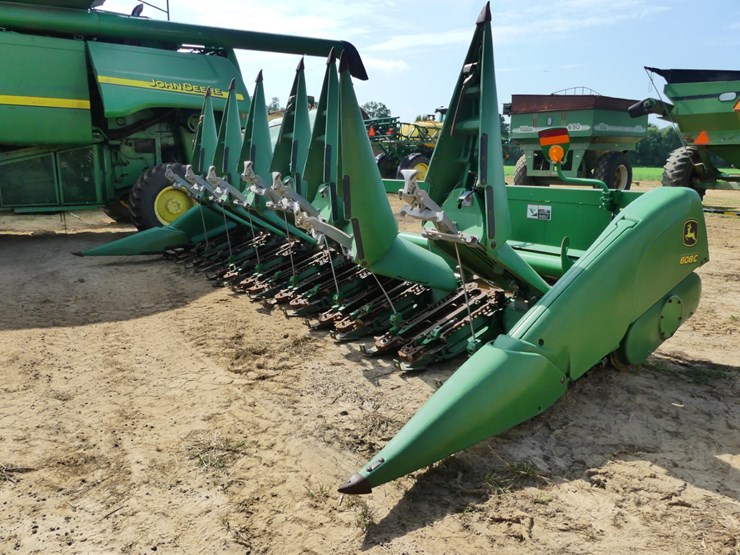 john-deere-608c-image-2