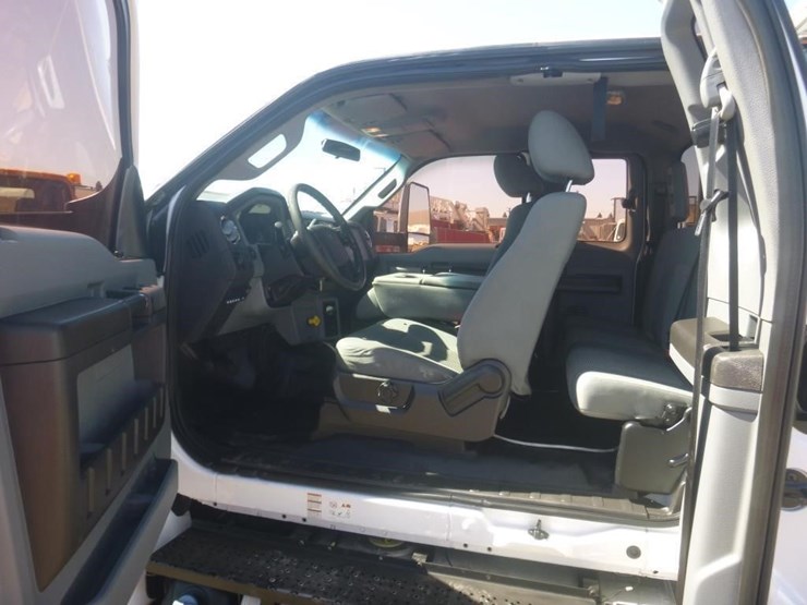 2016-ford-f650-image-14