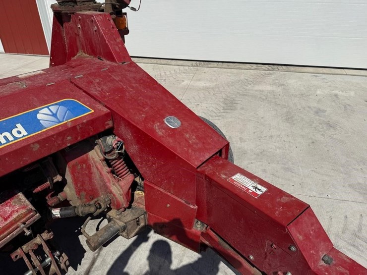 2015-new-holland-fp230-image-65