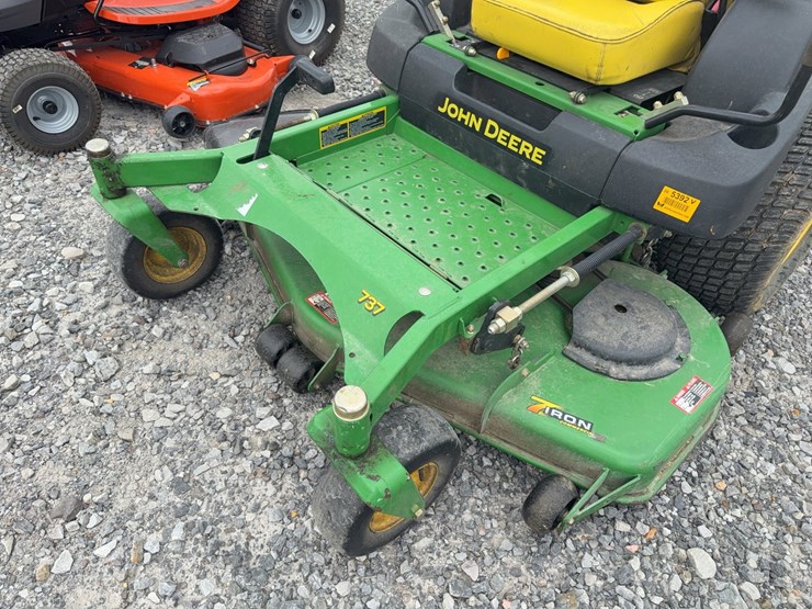 john-deere-737-image-20
