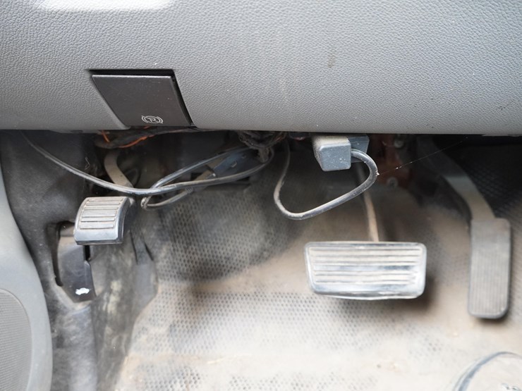 2008-chevrolet-2500-image-56