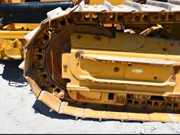 2020-caterpillar-d3k2-xl-image-7