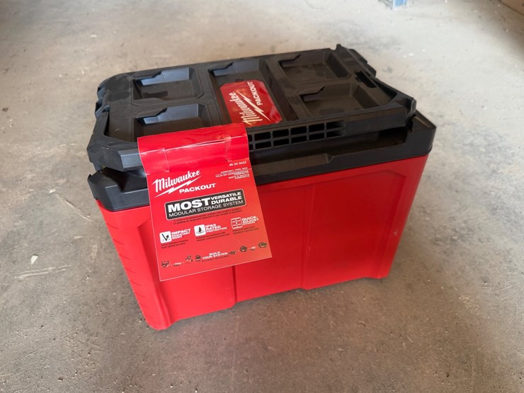 #12-•-milwaukee-packout-image-14
