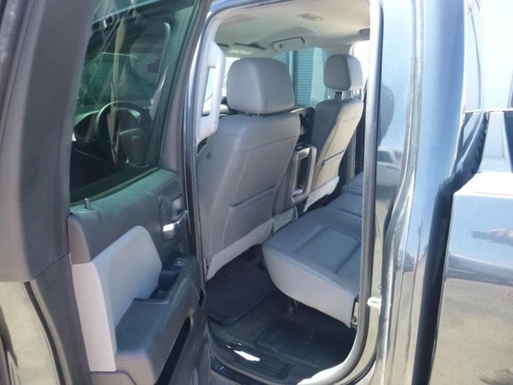 2018-chevrolet-1500-image-7