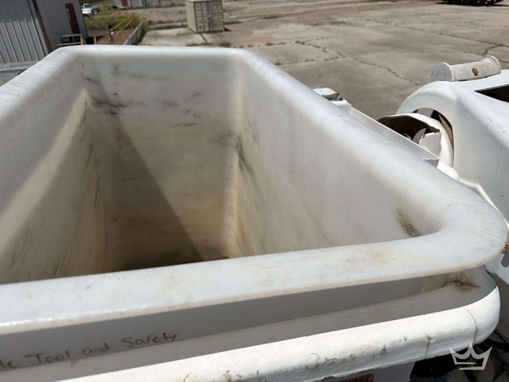2013-international-durastar-4300-image-13