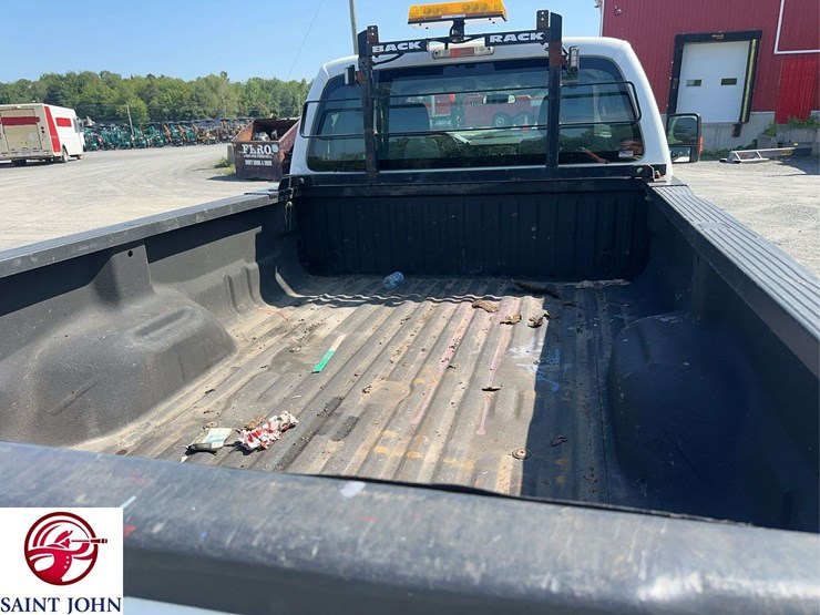 2016-ford-f250-xl-image-21