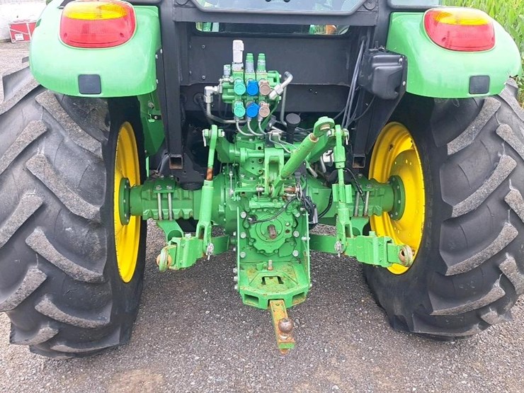 2019-john-deere-5090e-image-24