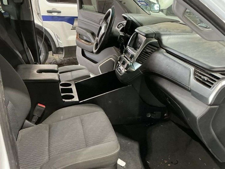 2019-chevrolet-tahoe-image-5