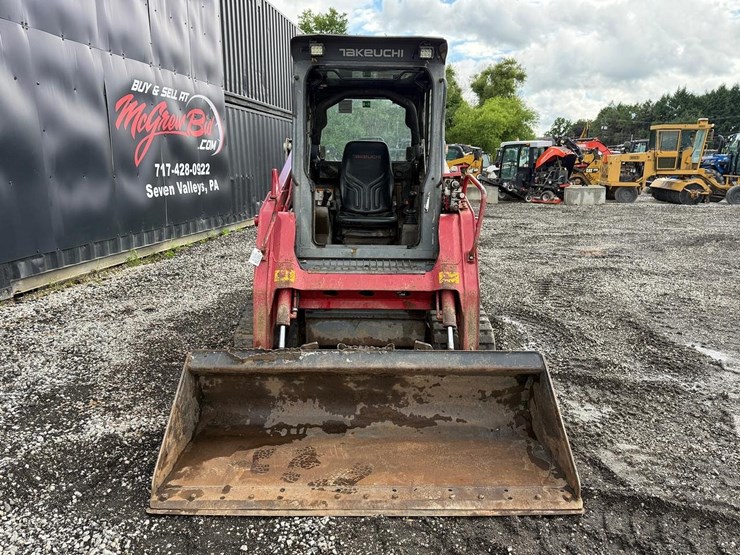 2019-takeuchi-tl8-image-7