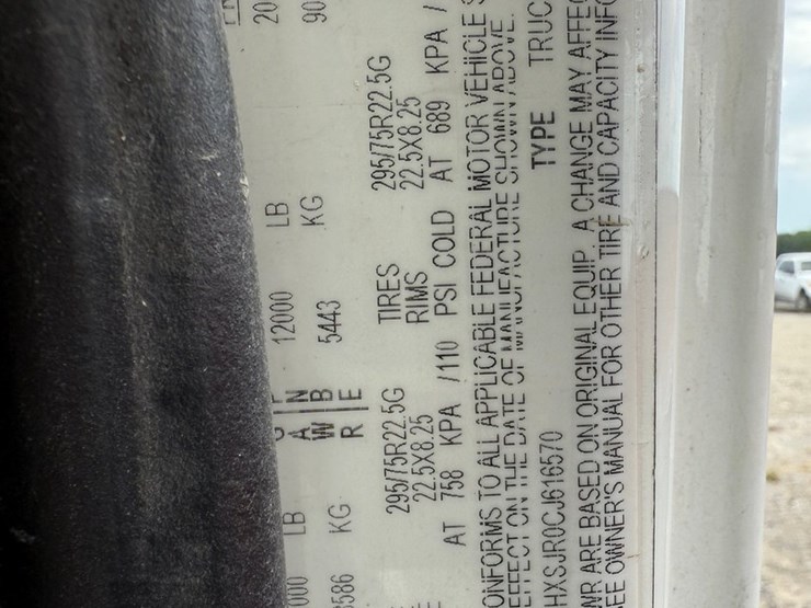 2012-international-transtar-8600-image-61