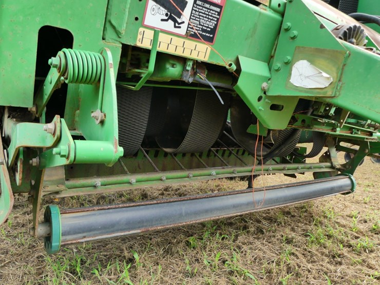 john-deere-568-image-5